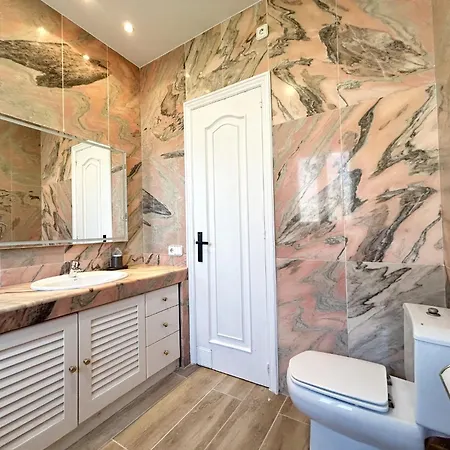 Apartmán Edifici Rosa- Atico Primera Linea *