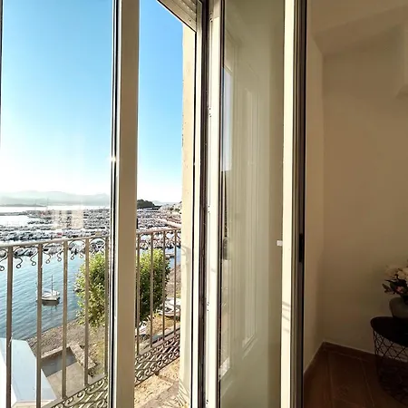 Edifici Rosa- Atico Primera Linea