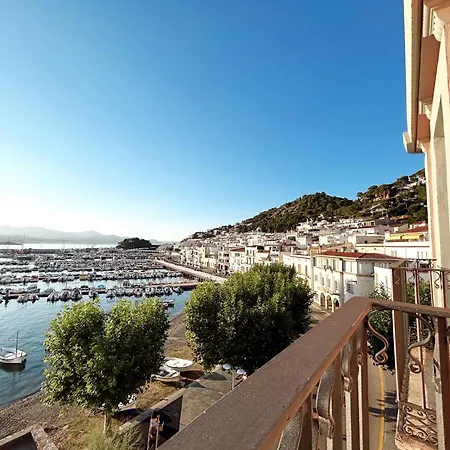 Edifici Rosa- Atico Primera Linea Lägenhet El Port De La Selva